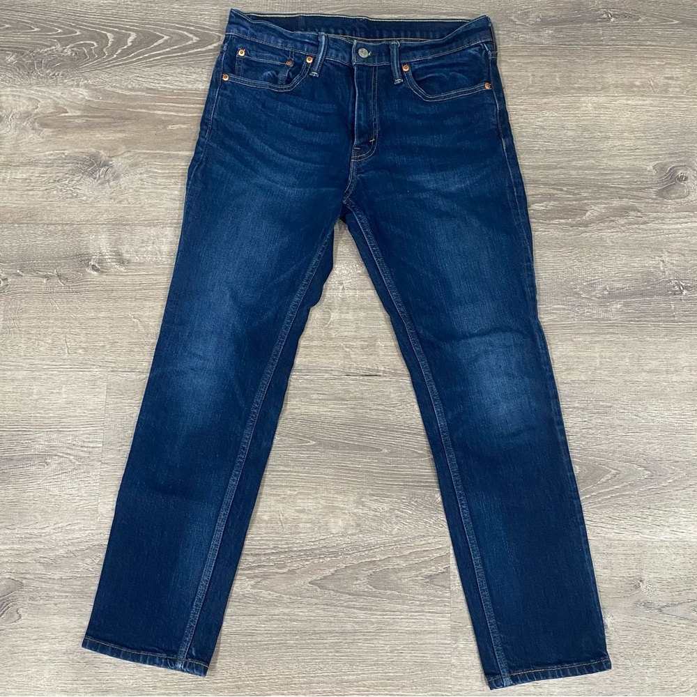 Levi Blue Jeans W32 L30 Straight Leg